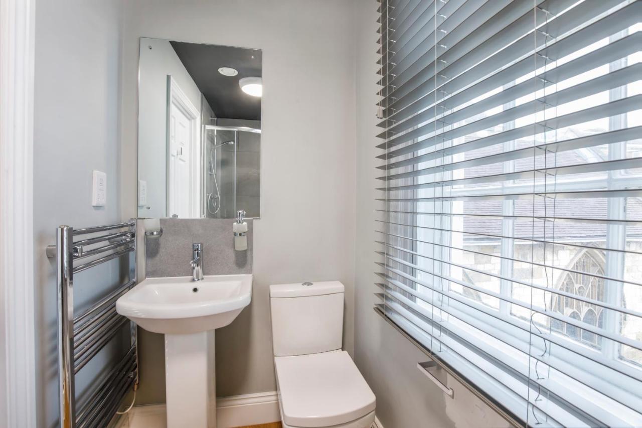 Turpin Quarter In The Centre Of The City, Sleeps 6 York Exteriör bild